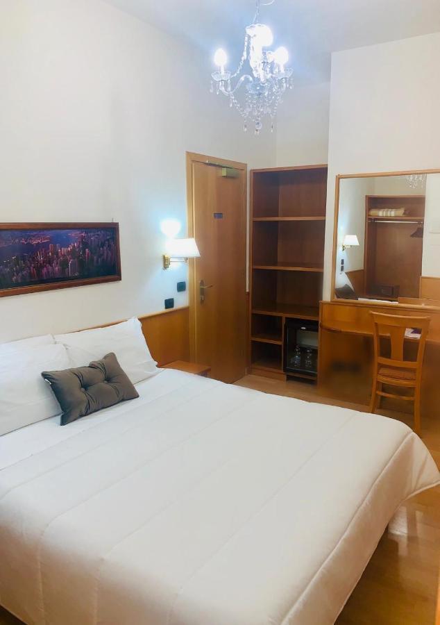 רומא Hotel Cassia מראה חיצוני תמונה